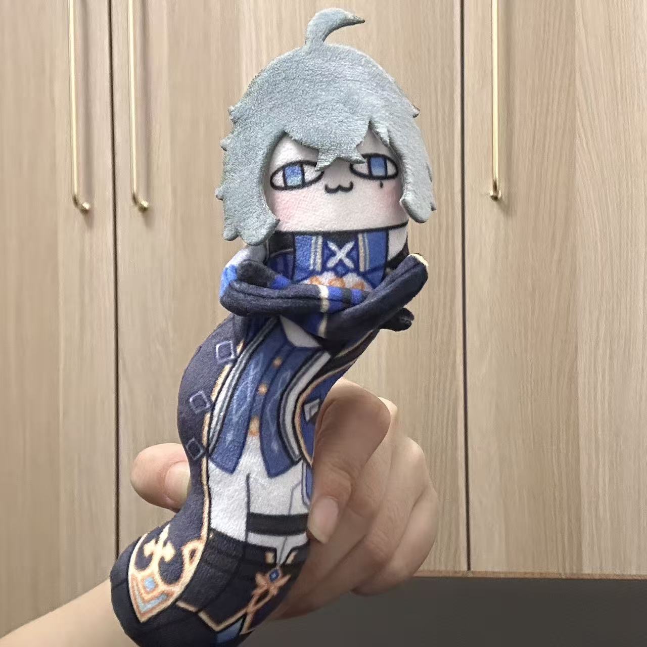 Cosplay Plushie Prop - 18 cm Grappige Genshin Impact Lohen